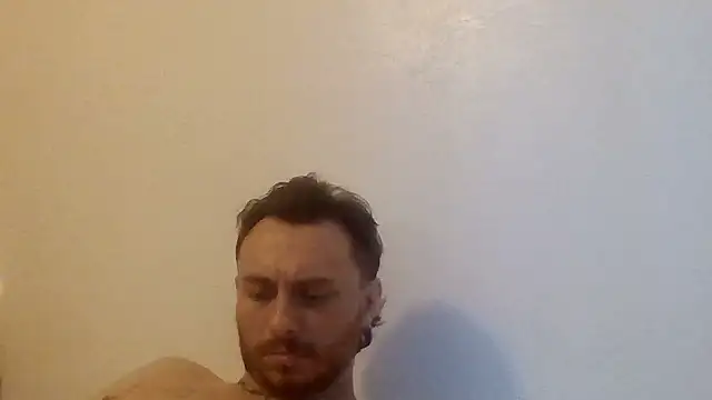 Snapshot of TallHungandCloudy69 chatting on March 16, 5:50 pm TallHungandCloudy69 online show from March 16, 5:50 pm