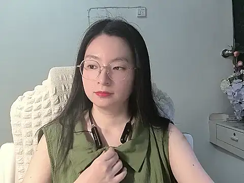 Snapshot of Eeya-36 chatting on March 23, 12:31 pm Eeya-36 online show from March 23, 12:31 pm