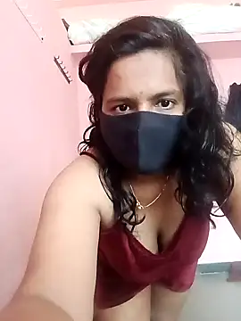 Snapshot of Miss-Dolly07 chatting on March 28, 4:45 am Miss-Dolly07 online show from March 28, 4:45 am