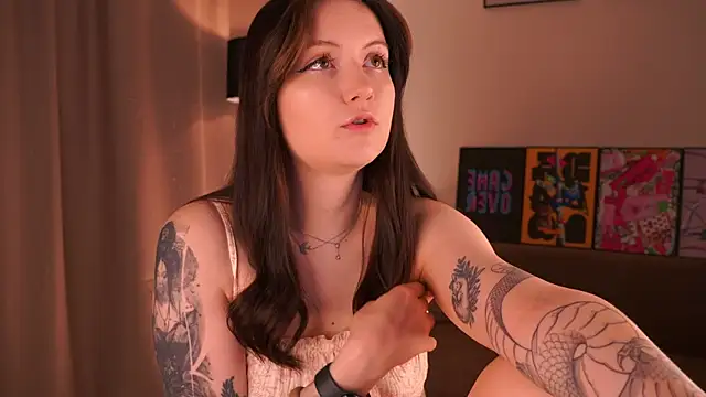 Snapshot of CandyceSandez chatting on March 21, 3:11 am CandyceSandez online show from March 21, 3:11 am