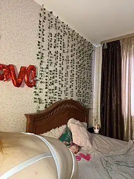 Snapshot of SweetsforLily chatting on March 8, 1:37 pm SweetsforLily online show from March 8, 1:37 pm