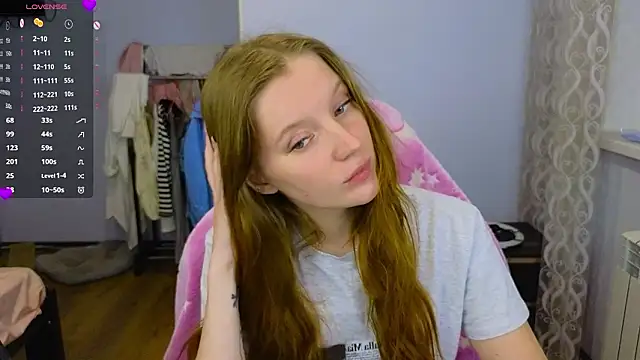 Snapshot of Mary_Blu chatting on March 28, 7:35 pm Mary Blu online show from March 28, 7:35 pm
