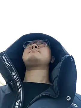 Snapshot of ccss28c chatting on March 7, 1:24 am ccss28c online show from March 7, 1:24 am