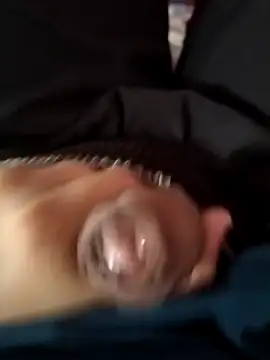 Snapshot of lkjhgf12qwe chatting on March 16, 6:28 am lkjhgf12qwe online show from March 16, 6:28 am