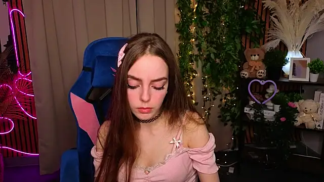 BarbaraMcDaniel online show from March 27, 6:51 pm