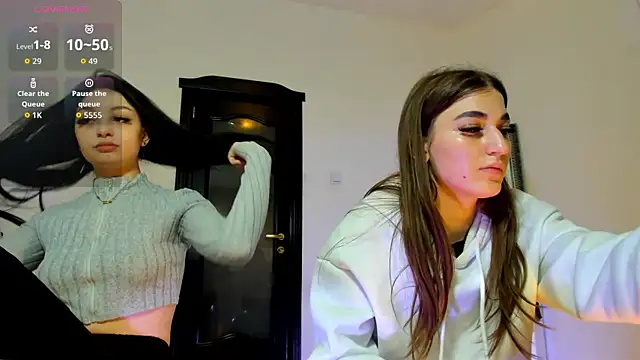 Snapshot of coffeeish chatting on April 1, 11:11 am coffeeish online show from April 1, 11:11 am