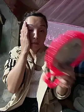 Snapshot of Mimi_pussy chatting on March 15, 12:22 pm Mimi pussy online show from March 15, 12:22 pm