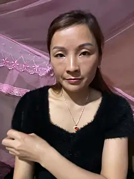 Snapshot of Mimi_pussy chatting on March 18, 9:23 am Mimi pussy online show from March 18, 9:23 am