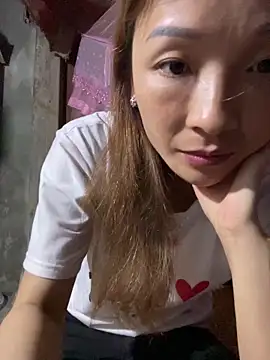 Snapshot of Mimi_pussy chatting on March 25, 12:00 pm Mimi pussy online show from March 25, 12:00 pm