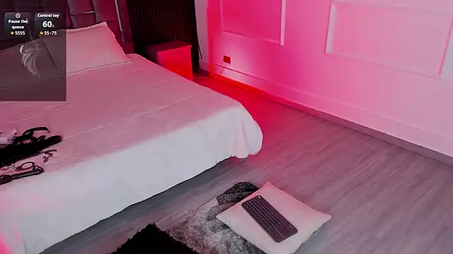 Snapshot of Eirynraven chatting on March 26, 1:49 pm Eirynraven online show from March 26, 1:49 pm