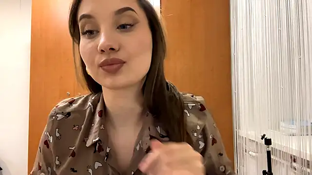 Snapshot of Flower_sunny chatting on March 16, 3:16 pm Flower sunny online show from March 16, 3:16 pm