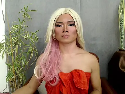 Snapshot of rainexox1 chatting on March 6, 12:34 pm rainexox1 online show from March 6, 12:34 pm