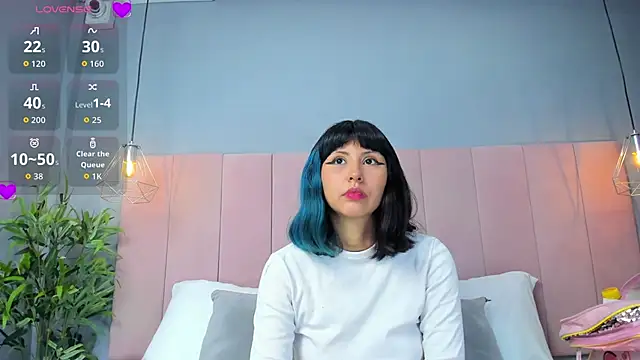 KleoLennox online show from March 25, 2:01 pm