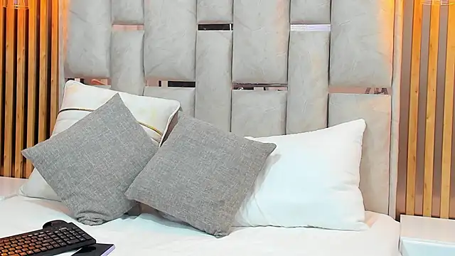 Snapshot of Ammber_lennox chatting on March 21, 11:26 am Ammber lennox online show from March 21, 11:26 am