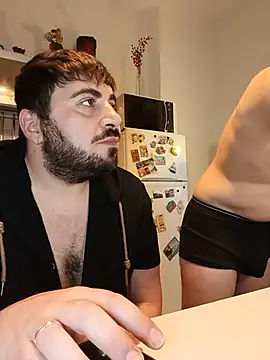 bear skinny online show from June 21, 10:12 pm
