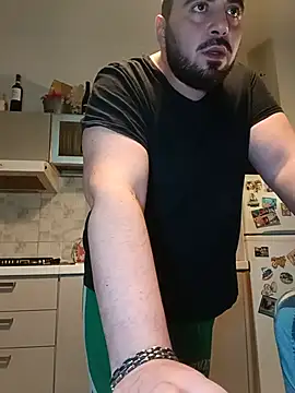 bear skinny online show from July 23, 10:08 pm