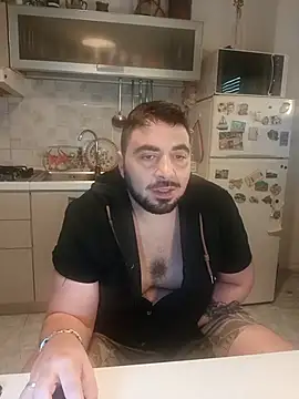 bear skinny online show from July 25, 1:19 pm