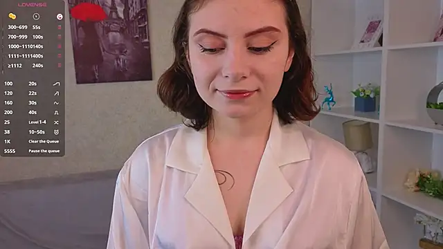 Snapshot of BreannaBuczak chatting on March 26, 1:22 am BreannaBuczak online show from March 26, 1:22 am