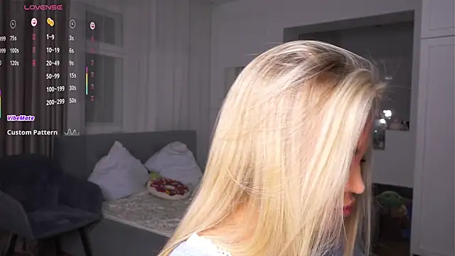 ShinBeckel online show from March 26, 4:56 pm