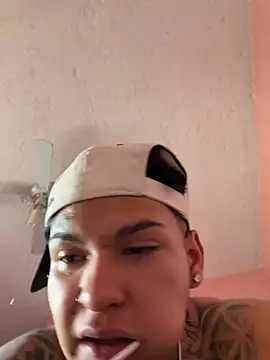 Snapshot of deivchoky chatting on March 5, 10:28 pm deivchoky online show from March 5, 10:28 pm