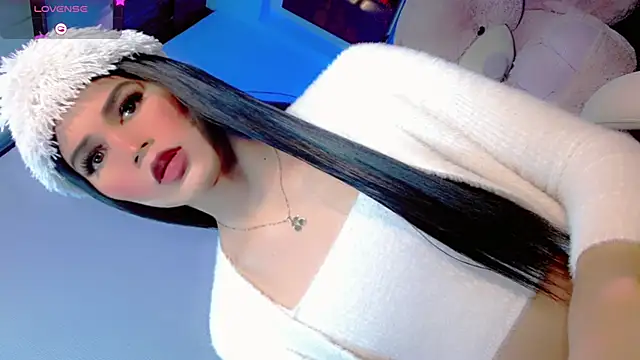 Snapshot of Valentiina_Foxx chatting on March 27, 11:32 am Valentiina Foxx online show from March 27, 11:32 am