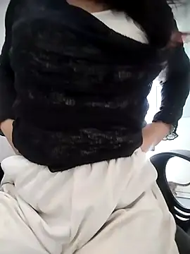 MiuNaaaa online show from March 18, 2:15 am