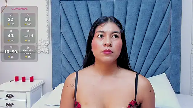 Leandra-Johnson online show from June 2, 1:24 pm