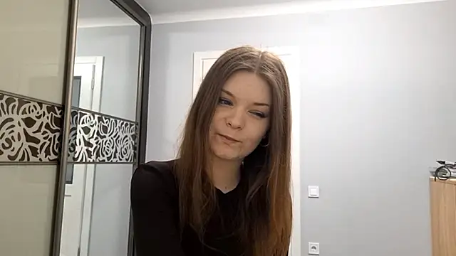 blondeofme online show from March 12, 5:19 pm