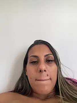 Snapshot of kifanyy chatting on April 5, 3:53 pm kifanyy online show from April 5, 3:53 pm
