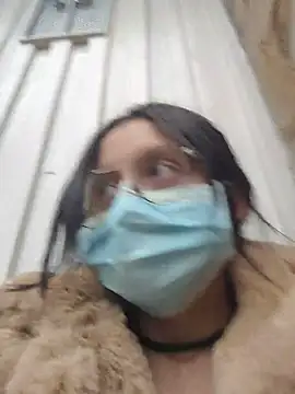 Snapshot of Naomimolie chatting on March 23, 11:14 am Naomimolie online show from March 23, 11:14 am