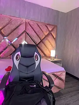 Snapshot of Cherry_Charlottee chatting on March 6, 7:32 pm Cherry Charlottee online show from March 6, 7:32 pm