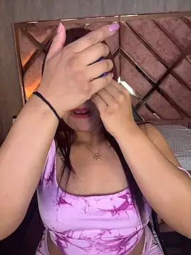 Snapshot of Cherry_Charlottee chatting on March 12, 7:31 pm Cherry Charlottee online show from March 12, 7:31 pm