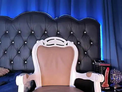 Taveko Soler online show from March 25, 7:20 pm