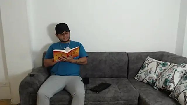 sex house47 online show from March 5, 5:20 pm