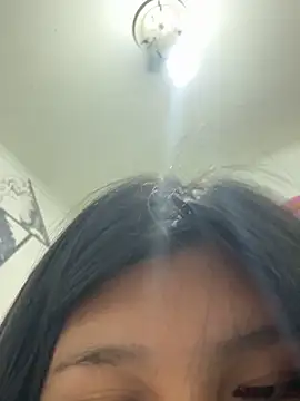 Snapshot of lunaluxe7 chatting on March 22, 12:36 am lunaluxe7 online show from March 22, 12:36 am