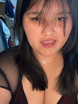 Snapshot of lunaluxe7 chatting on March 30, 8:10 pm lunaluxe7 online show from March 30, 8:10 pm