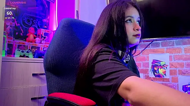 Snapshot of Yorumakie_777 chatting on March 18, 12:25 am Yorumakie 777 online show from March 18, 12:25 am