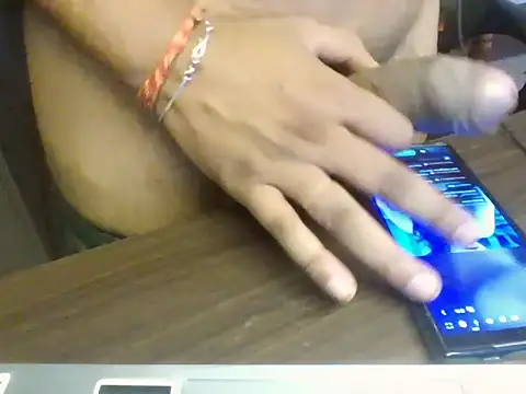 Snapshot of bigbuldgee chatting on March 17, 7:23 am bigbuldgee online show from March 17, 7:23 am