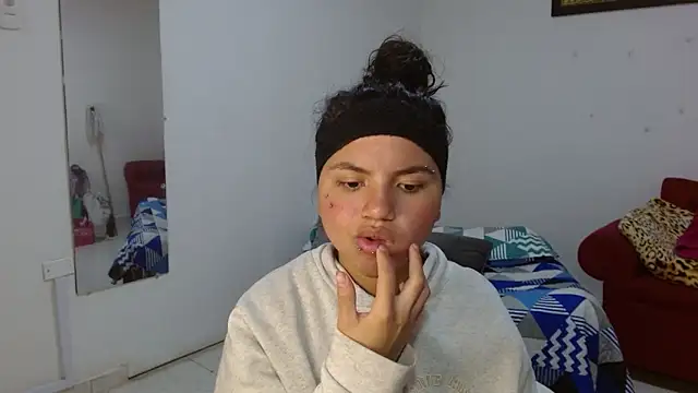 kimmyfuckass online show from June 17, 12:18 pm