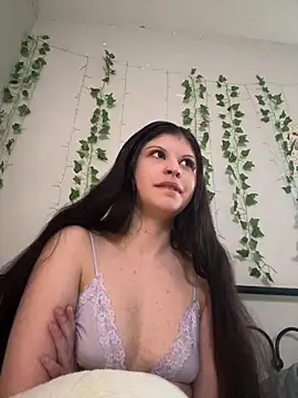 Snapshot of rubie_roja chatting on March 5, 4:14 pm rubie roja online show from March 5, 4:14 pm