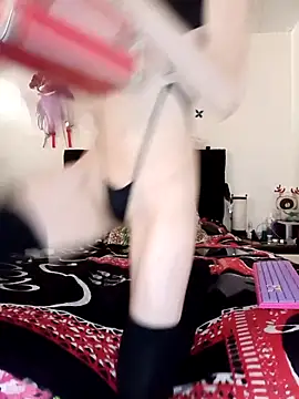 Snapshot of naomi_unu chatting on March 18, 4:10 pm naomi unu online show from March 18, 4:10 pm