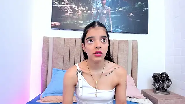 Snapshot of Thalia_parkerr_ chatting on March 19, 12:20 pm Thalia parkerr online show from March 19, 12:20 pm