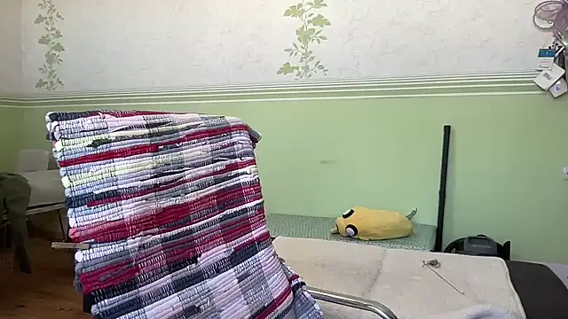 Snapshot of LunaLila7 chatting on March 27, 7:36 am LunaLila7 online show from March 27, 7:36 am