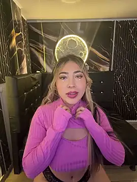 Snapshot of ManuelaVeeleez chatting on April 3, 4:16 pm ManuelaVeeleez online show from April 3, 4:16 pm