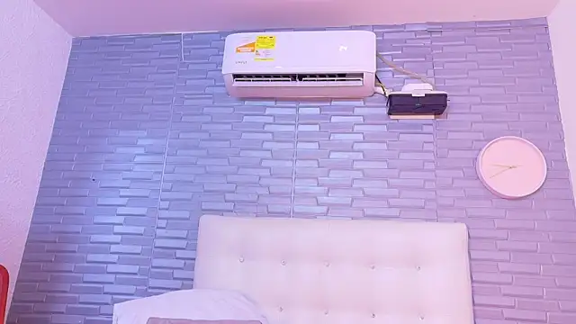 Snapshot of pervert_shydoll1 chatting on March 28, 3:50 am pervert shydoll1 online show from March 28, 3:50 am