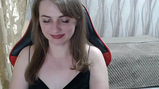 Snapshot of LioraW chatting on March 8, 9:07 pm LioraW online show from March 8, 9:07 pm