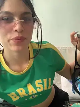 Snapshot of SweetCherry__ chatting on April 7, 9:48 pm SweetCherry online show from April 7, 9:48 pm