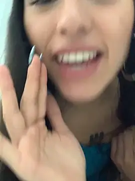 Snapshot of SweetCherry__ chatting on April 16, 7:36 pm SweetCherry online show from April 16, 7:36 pm