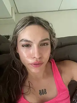 Snapshot of SweetCherry__ chatting on June 19, 10:13 pm SweetCherry online show from June 19, 10:13 pm