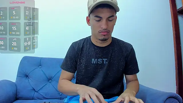 Snapshot of Ares_DAMM chatting on March 14, 4:45 pm Ares DAMM online show from March 14, 4:45 pm